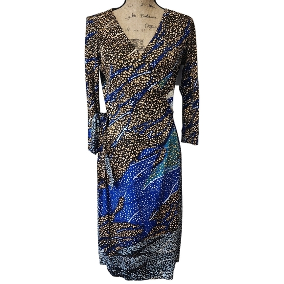 NWT Diane Von Furstenberg DCF 100% Silk Midi Abstract Wrap 3/4 Sleeve Dress - 8 - Picture 2 of 10